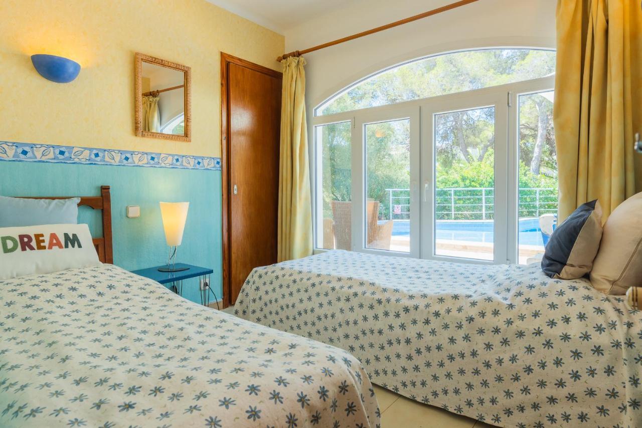 Villa West Casa Taake กาลาดอร์ ภายนอก รูปภาพ