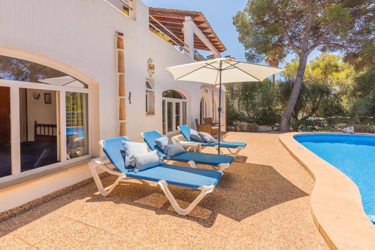 Villa West Casa Taake กาลาดอร์ ภายนอก รูปภาพ