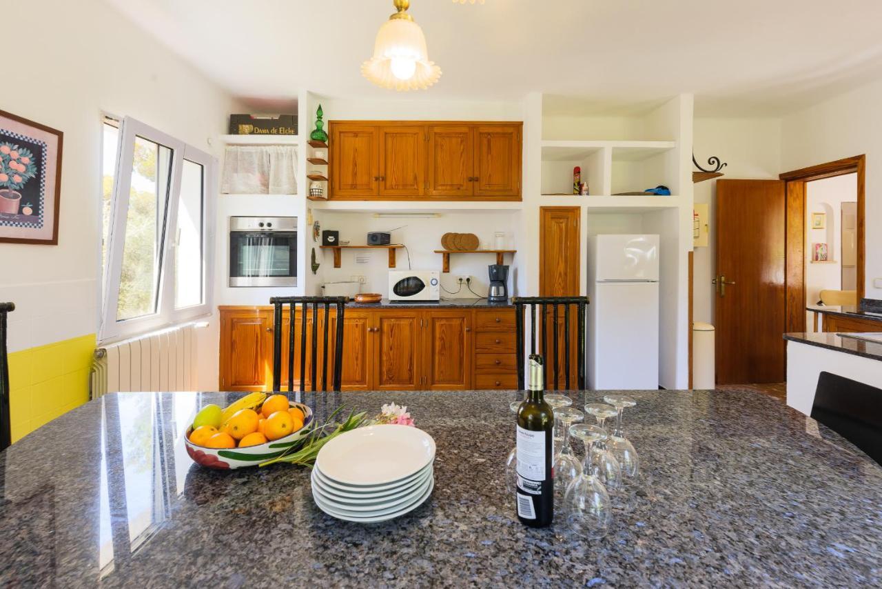 Villa West Casa Taake กาลาดอร์ ภายนอก รูปภาพ