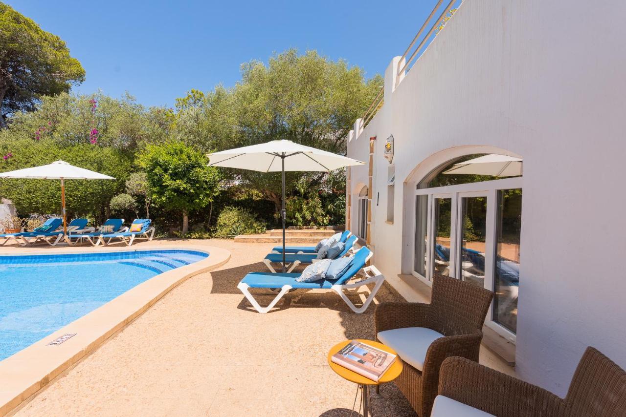 Villa West Casa Taake กาลาดอร์ ภายนอก รูปภาพ